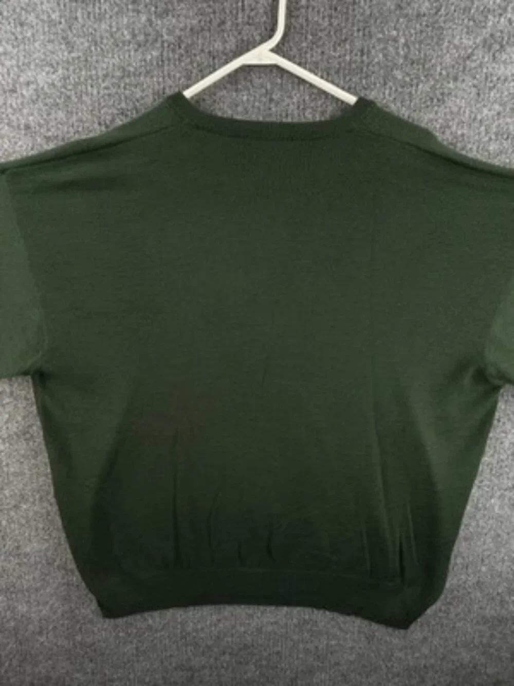 Burberry Long Sleeve Pullover V-Neck Green 9 Mens Logo Sweater Solid Knit Adult
